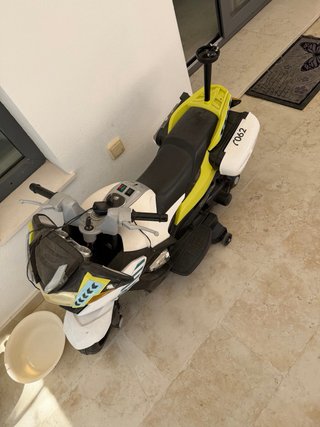 Bicicleta infantil Coche bucatti Moto policia
