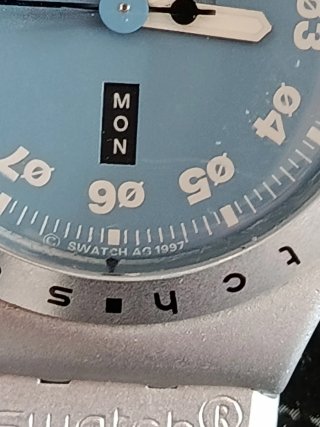 Orologio Swatch Irony in alluminio YGS700 Hoary