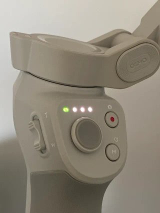 DJI OM4 SE NUEVO - Estabilizador Móvil