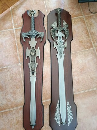 Espadas decorativas de pared