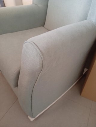 Sillón de lactancia mecedora