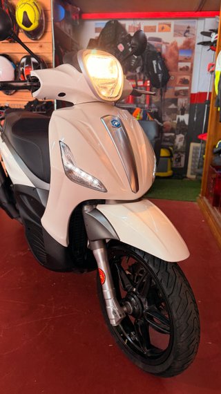 Piaggio Beverly 350 ABS Sport Touring 2016
