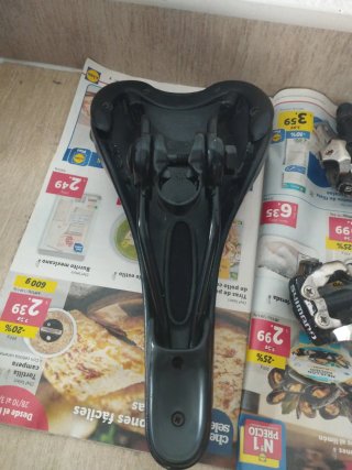 Sedile Active e Pedali Shimano