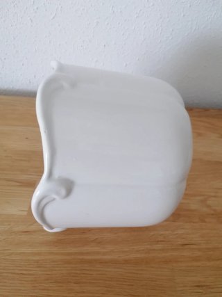 Maceta cerámica blanca decorativa