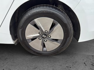IONIQ 1.6 GDI HEV Klass DCT (141CV)