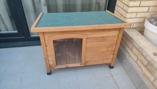 Caseta para perros marrón y transparente