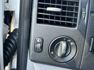 Volkswagen Crafter PRO Kombi 2.0TDI 109cv BMT 30 Medio TA