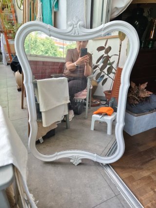 Espejo antiguo blanco y madera