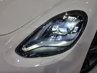 Porsche Panamera 4 E-Hybrid