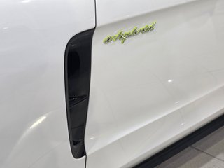 Porsche Panamera 4 E-Hybrid