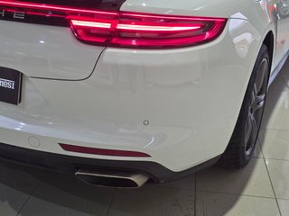 Porsche Panamera 4 E-Hybrid