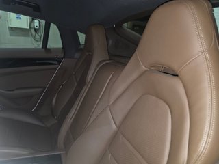 Porsche Panamera 4 E-Hybrid