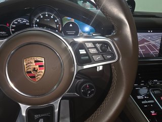 Porsche Panamera 4 E-Hybrid
