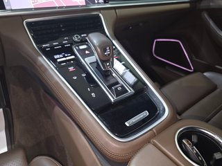 Porsche Panamera 4 E-Hybrid