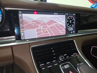 Porsche Panamera 4 E-Hybrid