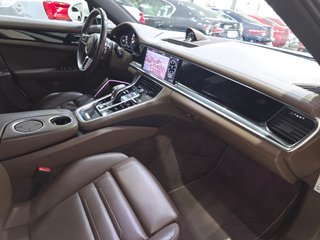 Porsche Panamera 4 E-Hybrid