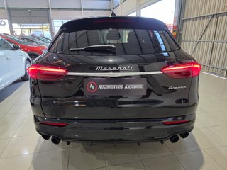 Maserati Grecale Modena L4 MHEV 330CV AWD
