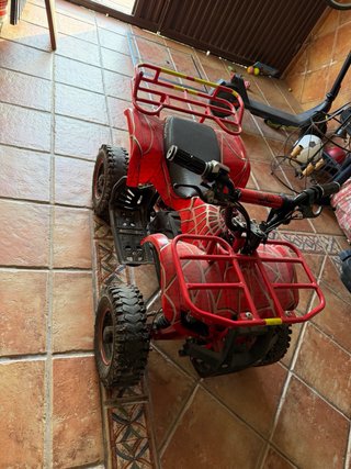 Quad eléctrico infantil rojo