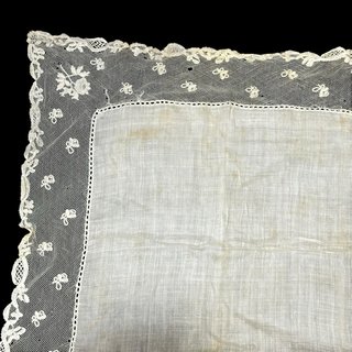 Pañuelo antiguo encaje Honiton tul