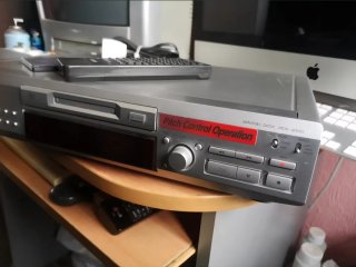 Sony MiniDisc Recorder Plata