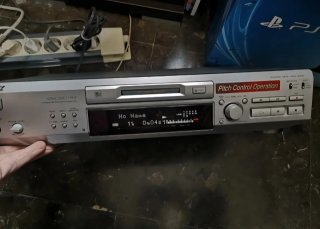 Sony MiniDisc Recorder Plata