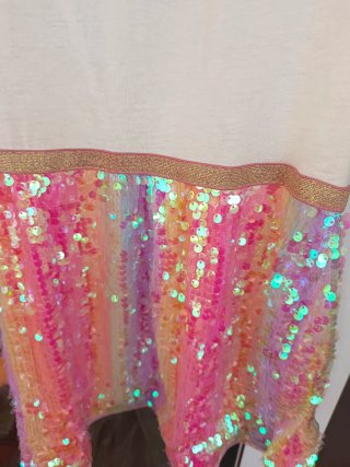 Vestido nuevo con etiquetas y falda de lentejuelas