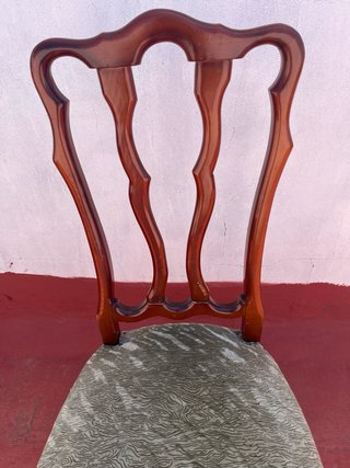 6 Sillas Comedor Terciopelo. 10 € cada silla.