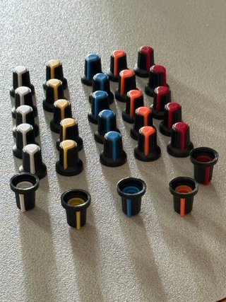 fader cap colorati wh148 – set 30 pezzi nuovo
