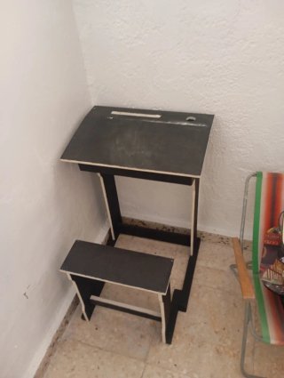 Escritorio y silla madera negro/blanco