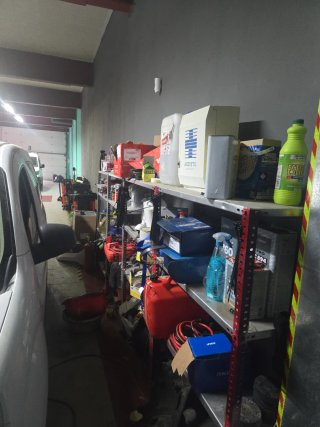 Traspaso nave con opción a taller lavadero o chapa