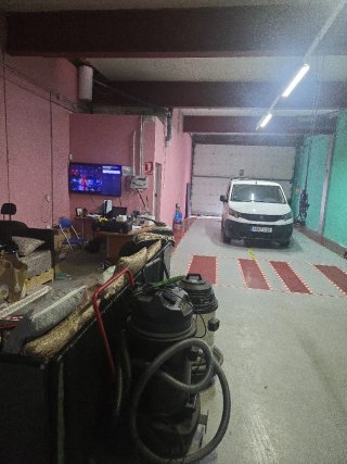 Traspaso nave con opción a taller lavadero o chapa