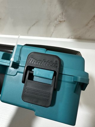 Atornillador de Impacto Inalámbrico Makita