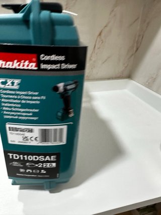 Atornillador de Impacto Inalámbrico Makita