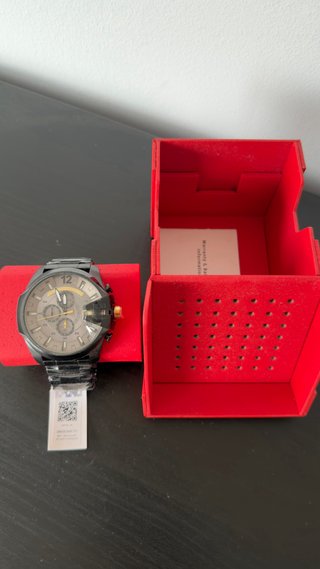 Reloj Diesel Mega Chief DZ4479