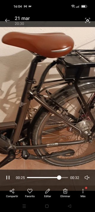 Bicicleta eléctrica Megamo avería cable