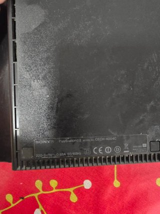 PlayStation 3 Super Slim Nera