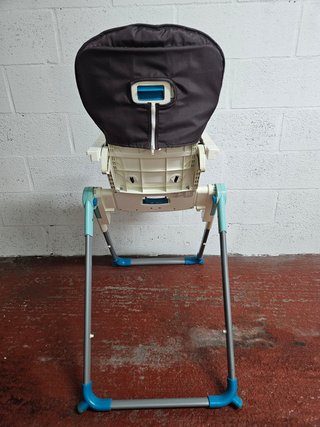 Trona evolutiva plegable
