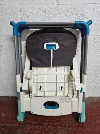Trona evolutiva plegable
