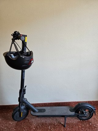 Monopatín Eléctrico Xiaomi Negro