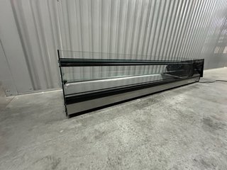 Vitrina refrigerada SAYL  174x40x34