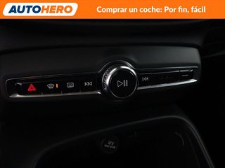 Volvo XC40 1.5 T2 Momentum Core 2WD
