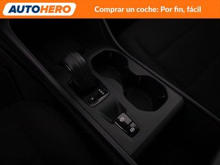 Volvo XC40 1.5 T2 Momentum Core 2WD