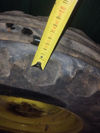 Ruedas delanteras John Deere