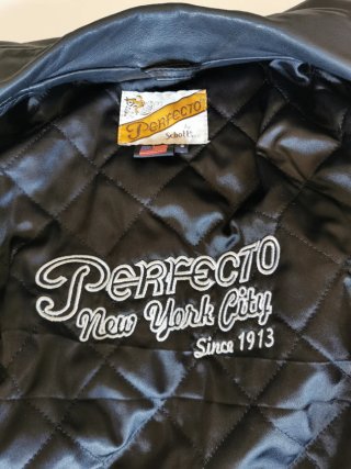 Chaqueta de cuero Schott Perfecto talla S