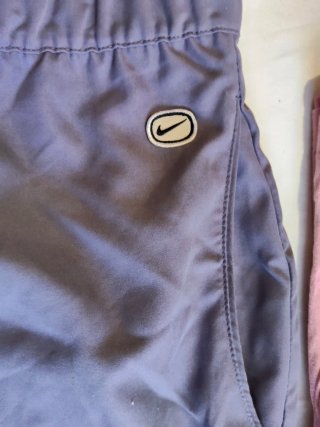 Lote 3 camisetas y pantalón gris S/M
