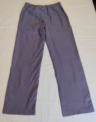 Lote 3 camisetas y pantalón gris S/M