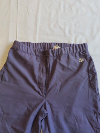 Lote 3 camisetas y pantalón gris S/M