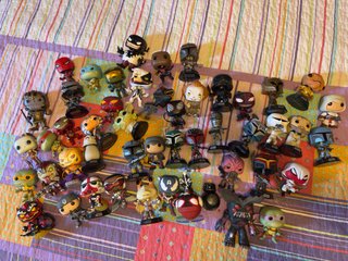 50 Funkos variados de Star Wars, Marvel....