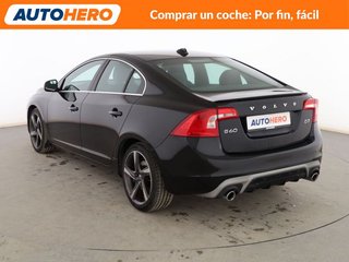 Volvo S60 2.0 D3 R-Design Momentum