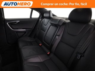 Volvo S60 2.0 D3 R-Design Momentum